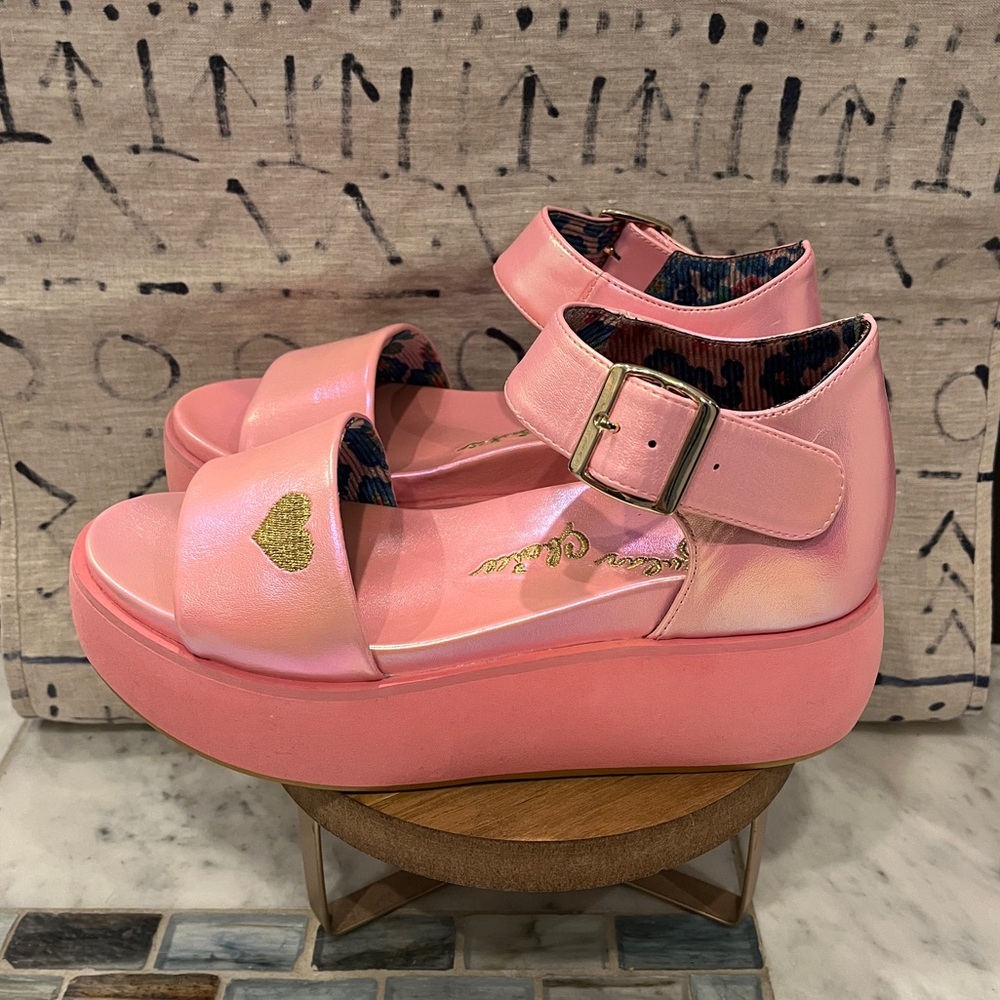 Irregular Choice Pink Pastel Pastille Sandals NWOT - Size US 7/EU 38